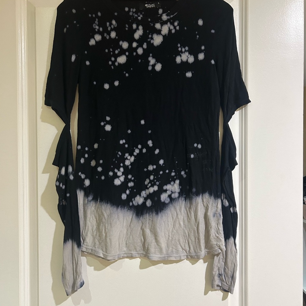 Michael Lauren Black and White Splatter Long Sleeve Top